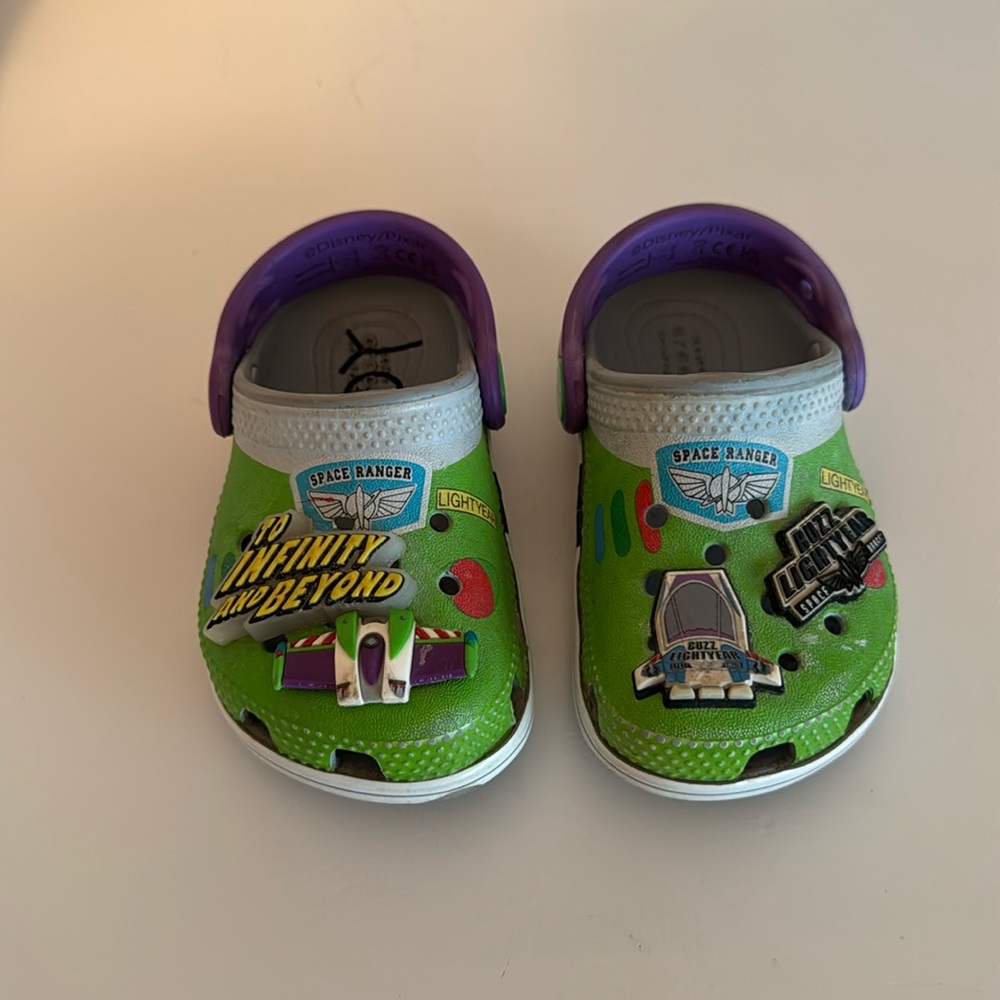 Buzz Crocs 6c